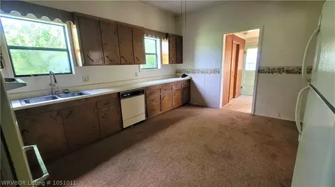 210 Peach St, Altus, AR 72821 photo 7
