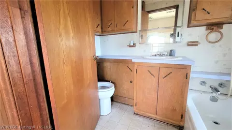 210 Peach St, Altus, AR 72821 photo 13