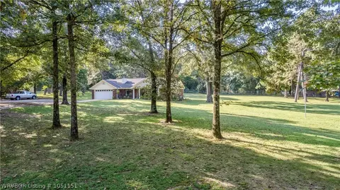 1411 Chapman Ct, Lavaca, AR 72941 photo 2