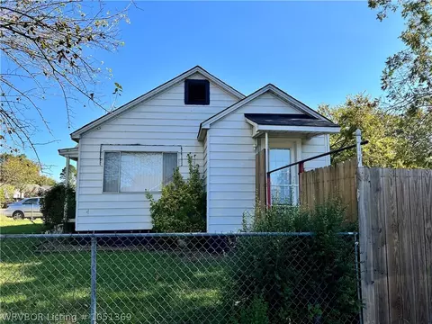 4500 Clarendon, Fort Smith, AR 72904 photo 2