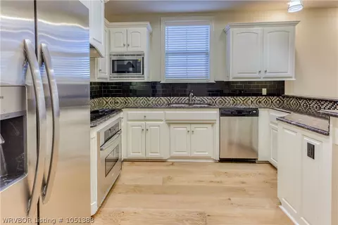 61 Jeffrey Way, Fort Smith, AR 72903 photo 10