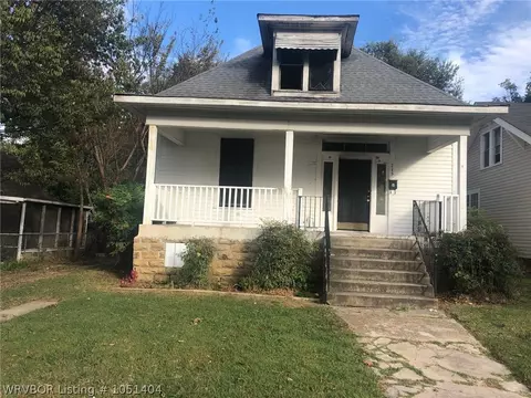 715 S 17th St, Fort Smith, AR 72901 photo 1
