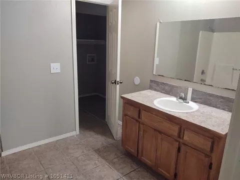 451 Cedar St, Waldron, AR 72958 photo 6