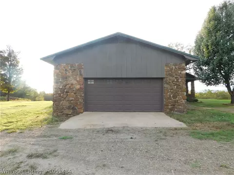 3950 Terry Ln, Waldron, AR 72958 photo 5