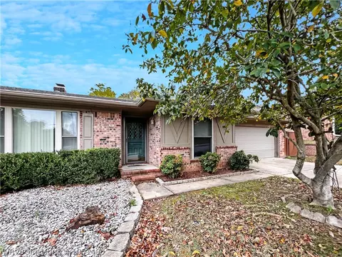 2001 Wedgewood Blvd, Fort Smith, AR 72903 photo 1