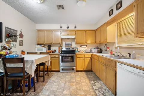 24398 Shadwick Rd, Howe, OK 74940 photo 9