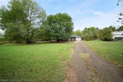 24398 Shadwick Rd, Howe, OK 74940 photo 2