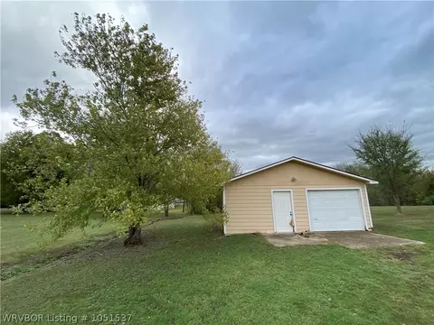 305 Ludlow St, Hartford, AR 72938 photo 22