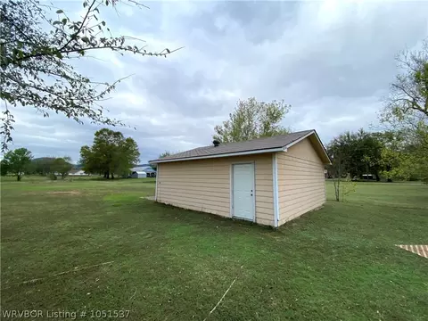 305 Ludlow St, Hartford, AR 72938 photo 23