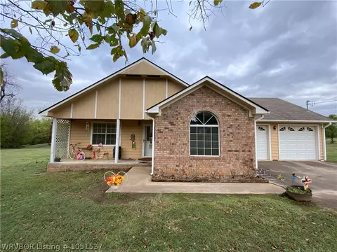 305 Ludlow St, Hartford, AR 72938 photo 2