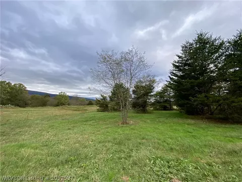305 Ludlow St, Hartford, AR 72938 photo 31