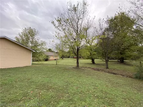 305 Ludlow St, Hartford, AR 72938 photo 24