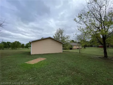 305 Ludlow St, Hartford, AR 72938 photo 25