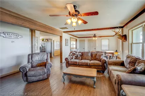 2406 N Highway 252, Lavaca, AR 72941 photo 6