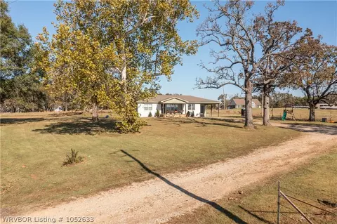 2406 N Highway 252, Lavaca, AR 72941 photo 2