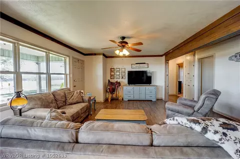 2406 N Highway 252, Lavaca, AR 72941 photo 9
