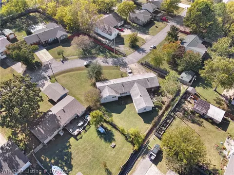 4801 S V St, Fort Smith, AR 72903 photo 22