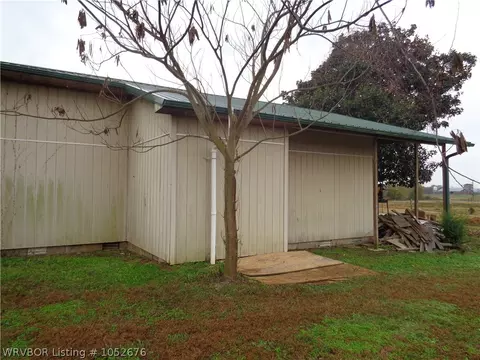 506 Hill St, Altus, AR 72821 photo 8