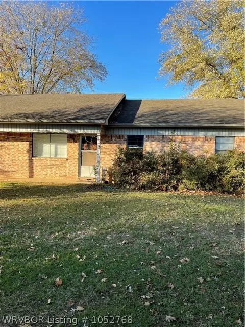 1807 Harkey St, Paris, AR 72855 photo 1