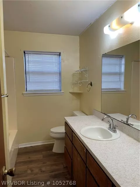 1807 Harkey St, Paris, AR 72855 photo 11