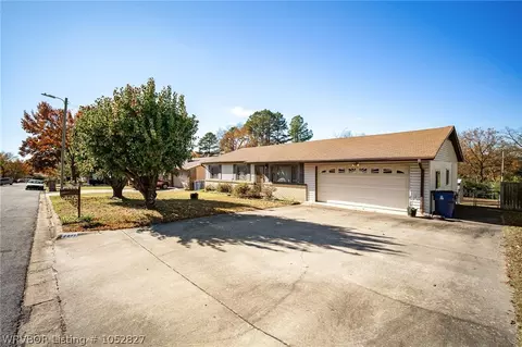2211 N 57th Ln, Fort Smith, AR 72904 photo 4