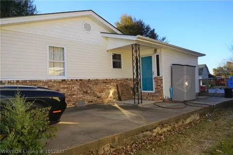 2317 High St, Fort Smith, AR 72904 photo 2