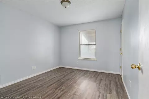 1385 15th Ter, Barling, AR 72923 photo 17