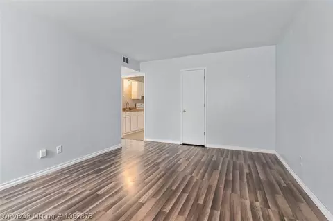 1385 15th Ter, Barling, AR 72923 photo 6