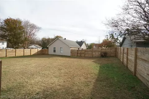 6837 Jackson St, Fort Smith, AR 72903 photo 5