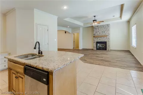 8412 Forest Wood Way, Fort Smith, AR 72916 photo 12