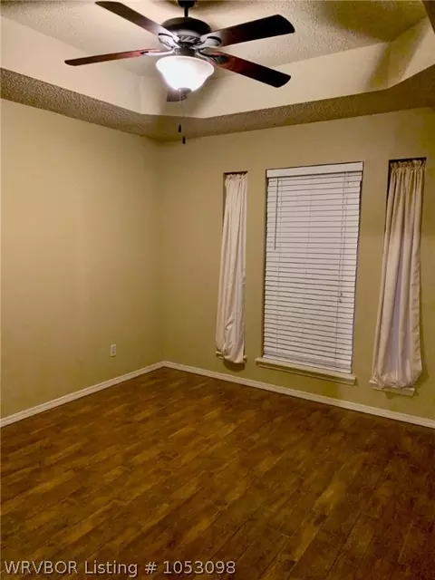 922 Valley Loop, Greenwood, AR 72936 photo 11