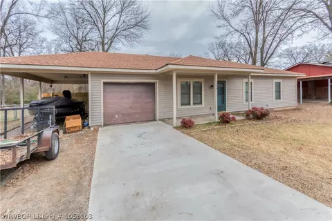 306 Alice Ln, Lavaca, AR 72941 photo 2