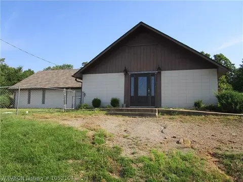 1710 Highway 10, Hackett, AR 72937 photo 2
