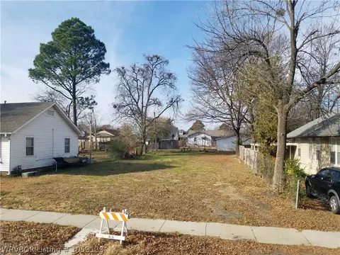 811 N 35th St, Fort Smith, AR 72903 photo 1