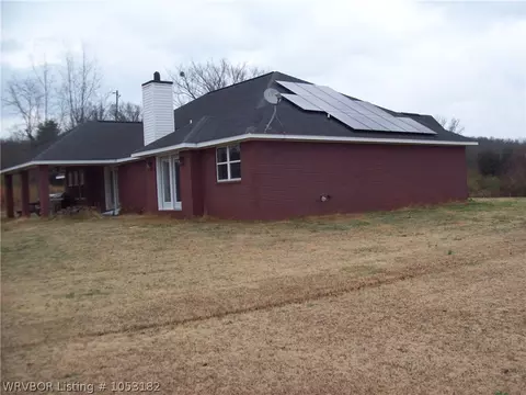 219 Pine St, Altus, AR 72821 photo 4