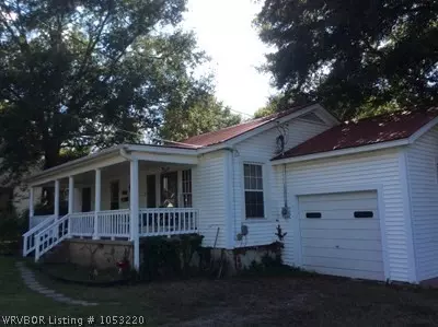 406 S 9th St, Paris, AR 72855 photo 2