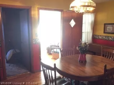 406 S 9th St, Paris, AR 72855 photo 4