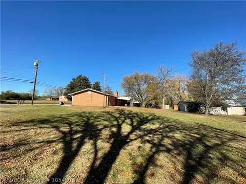 916 N 3rd St, Ozark, AR 72949 photo 33