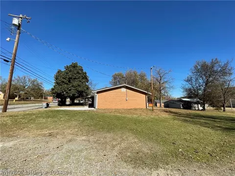 916 N 3rd St, Ozark, AR 72949 photo 30