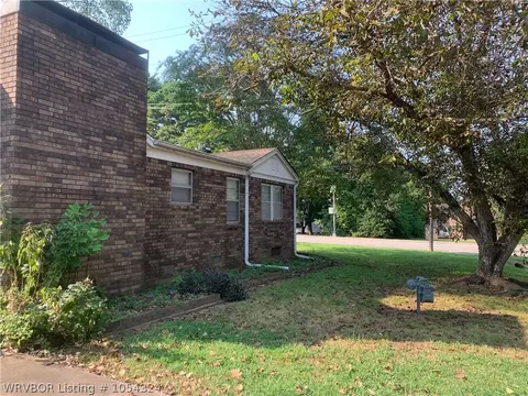 4214 Park Ave, Fort Smith, AR 72903 photo 3