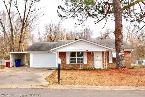 4722 N 37th St, Fort Smith, AR 72904 photo 1