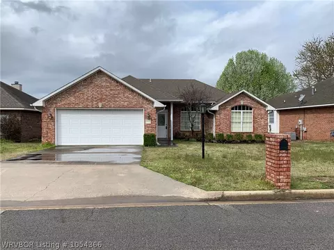 7314 Red Pine Dr, Fort Smith, AR 72916 photo 1
