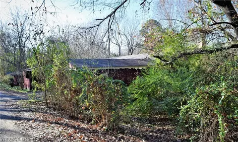2704 Backbone Rd, Greenwood, AR 72936 photo 4