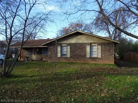 1110 P St, Barling, AR 72923 photo 2