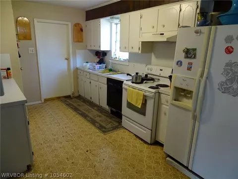 1110 P St, Barling, AR 72923 photo 6