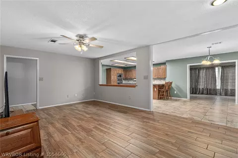 1309 Princeton Dr, Fort Smith, AR 72908 photo 6