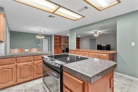 1309 Princeton Dr, Fort Smith, AR 72908 photo 11