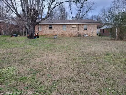 1817 Kris Dr, Ozark, AR 72949 photo 11