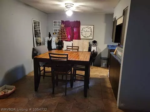 1817 Kris Dr, Ozark, AR 72949 photo 3