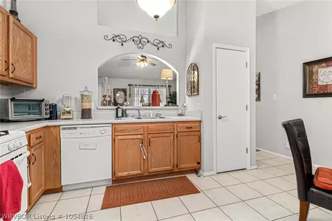1202 N 11th St, Barling, AR 72923 photo 8
